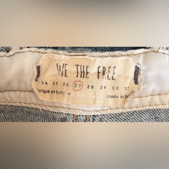 We The Free Denim Cropped Overalls Size 27 Distressed - Picture 8 of 8